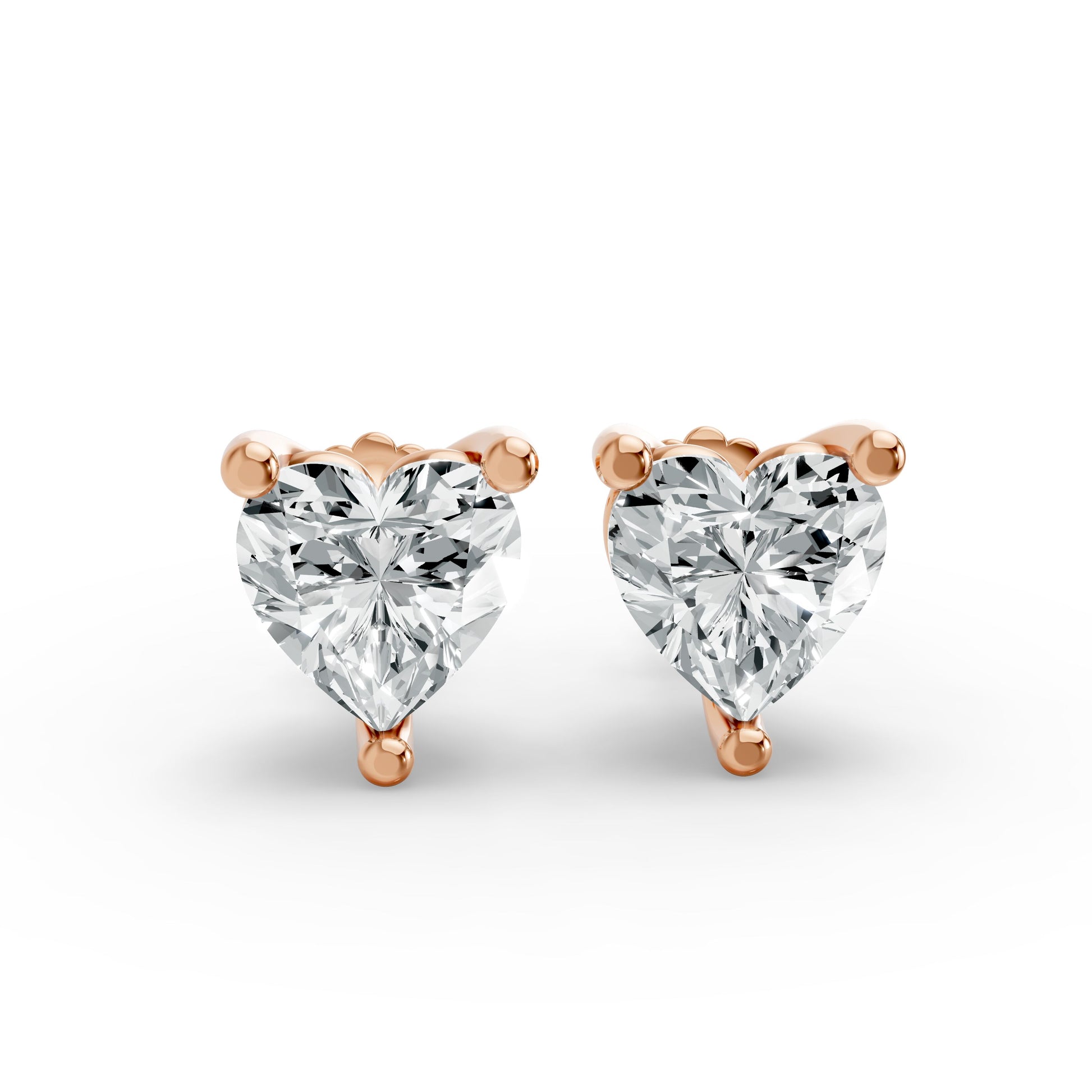 Rose gold plated heart-shaped stud earrings. The brilliant lab-grown diamonds sparkle, conveying an elegant and romantic look.